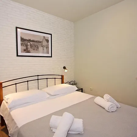 Apartman Nikoleta 公寓 苏佩塔尔