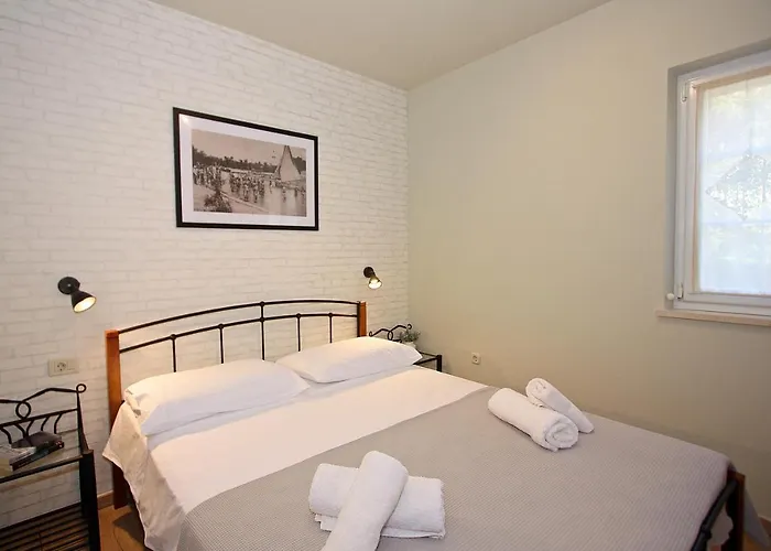 Apartman Nikoleta 公寓 苏佩塔尔
